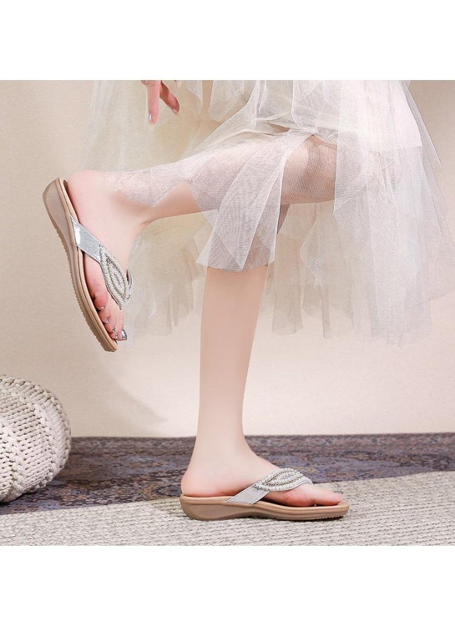 NIBEMINENT Women's Summer Flat Foot Sandals With Diamond Embellishments Clip-On Shoes Flat Slippers Soft Non Slip Sole - Image 3