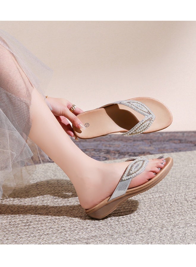 NIBEMINENT Women's Summer Flat Foot Sandals With Diamond Embellishments Clip-On Shoes Flat Slippers Soft Non Slip Sole - Image 4