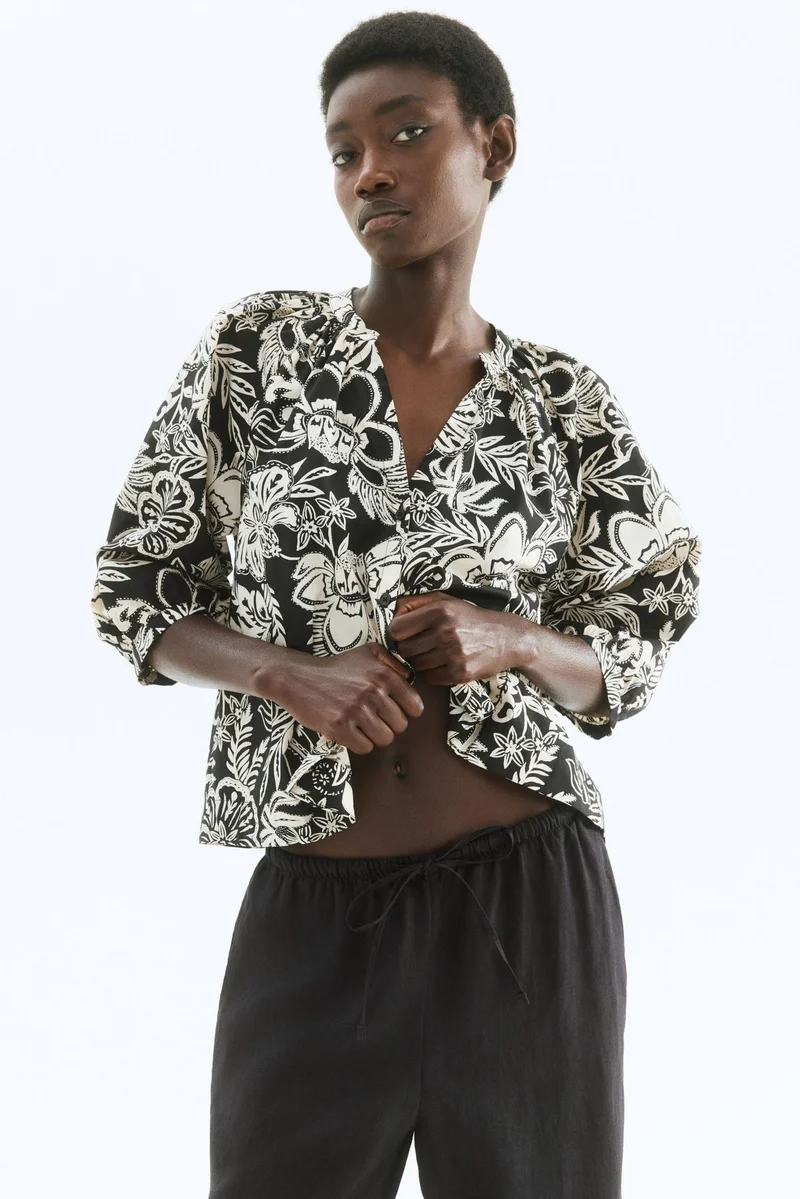 اتش اند ام Frill-trimmed blouse