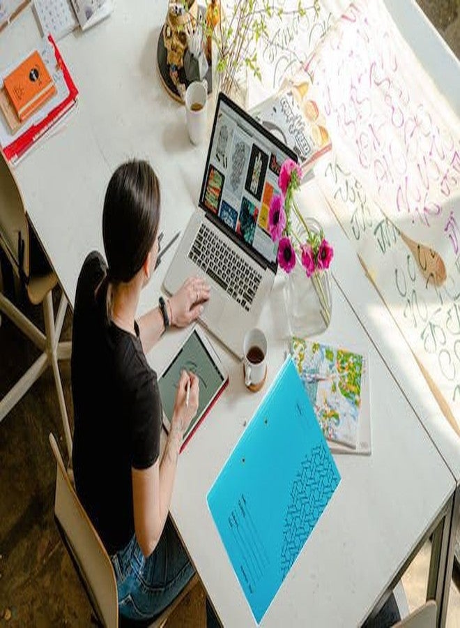 مجلد ملفات من الورق المقوى بنمط مشبك كوبرا اللامع من زون لحفظ المستندات والشهادات (عبوة من 12 قطعة باللون الأزرق) - Image 5