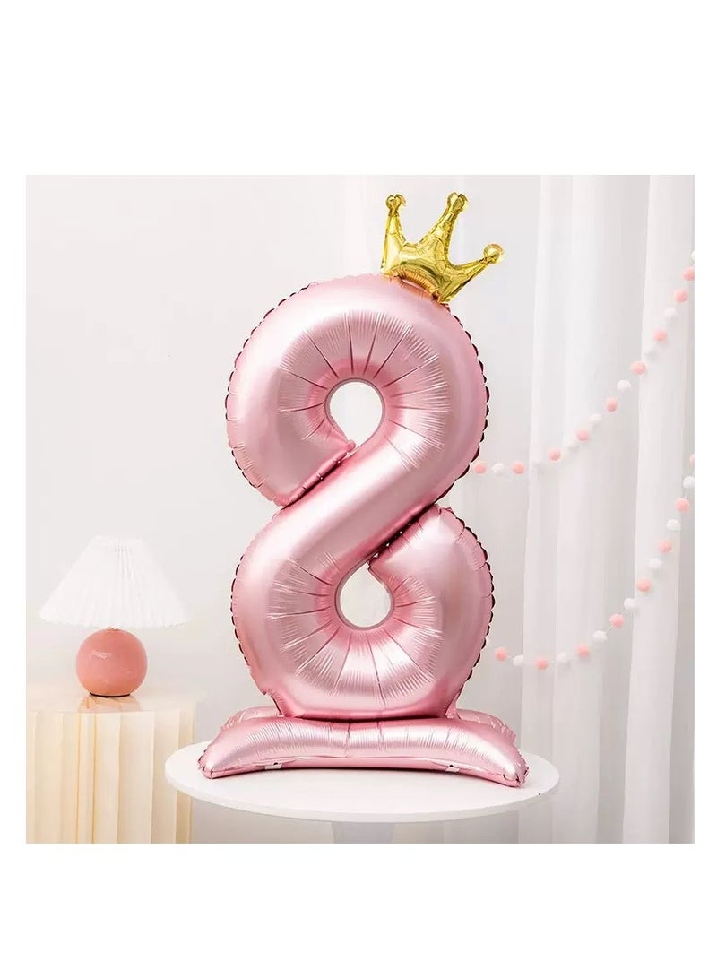 بالون وردي كبير رقم 8 مع تاج وقاعدة، ديكور عيد ميلاد - Image 1