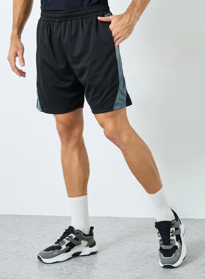 Men Black Color Block Regular Fit Active Shorts
