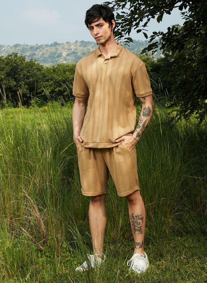 Campus Sutra Campus Sutra Men's Buff Beige Stripe-Knit Co-Ord Set For Casual Wear | Polo Neck | Short Sleeve | Pull On Closure | Co-Ords Crafted With Comfort Fit For Everyday Wear  - Image 5
