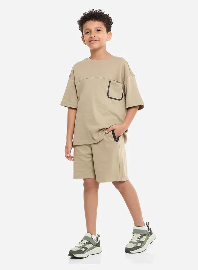 فكتور اند جين Victor And Jane Boys Cut and Sew Panel T-Shirt with Shorts Set