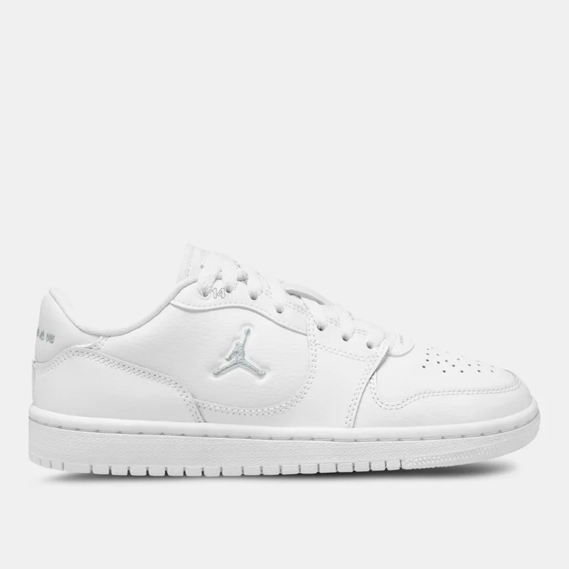 Jordan Kids' Access Court Low Shoes (Older Kids)