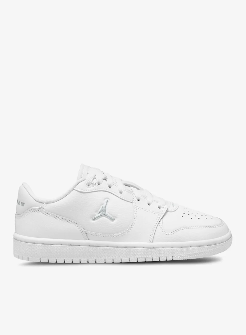 جوردن أحذية رياضية للأطفال كبار