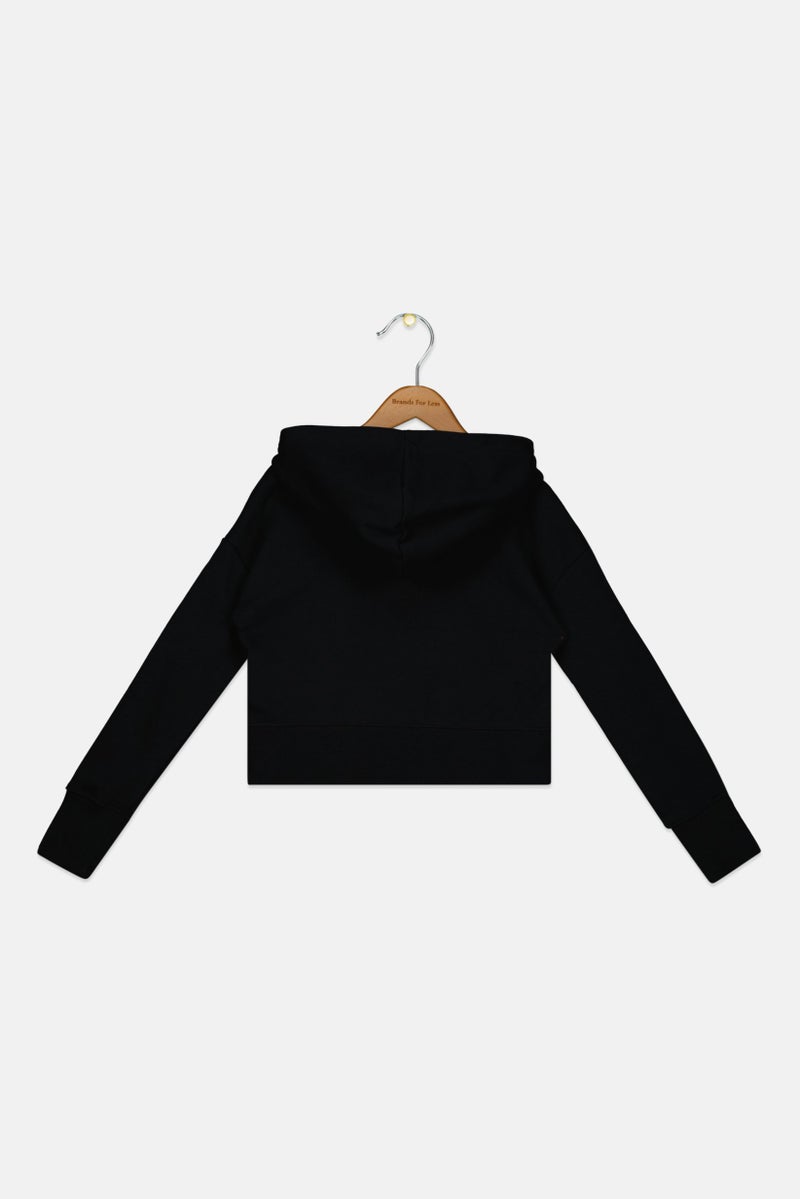 Nike سويت شيرت رياضي للفتيات مع غطاء رأس بشعار العلامة التجارية، أسود - Image 2