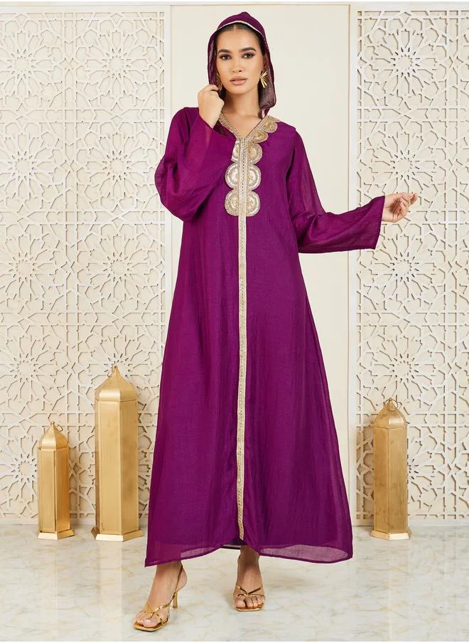 Styli Embroidered Lace Detail Hooded Jalabiya