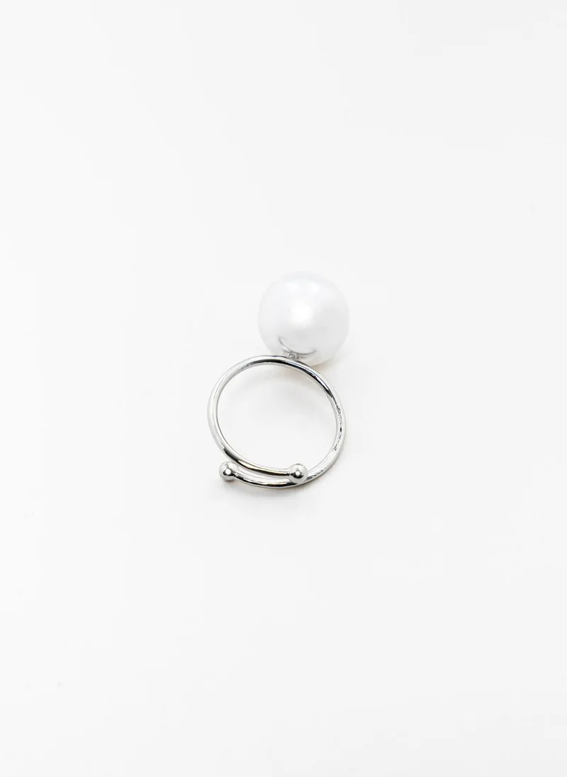 Lichi  Thin ring with large pearl for Women | Best Price UAE