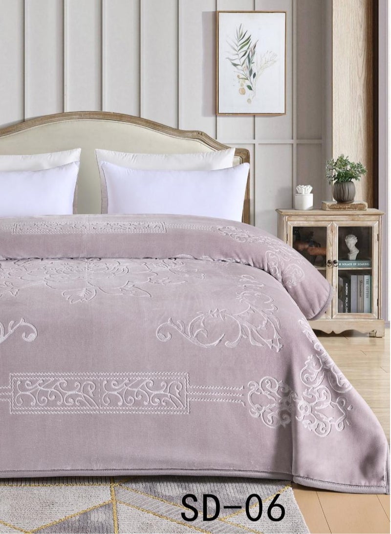 LEVORE Soft-touch blanket engraved with distinctive winter designs and engravings, two-piece, 6 kg, size 240X220 cm  - Image 2