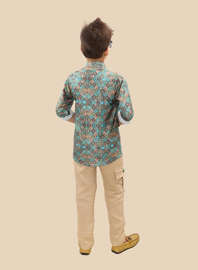 تي اس تريندس طقم قميص وبنطلون مطبوع بأزرار من تس تريندز - Image 4