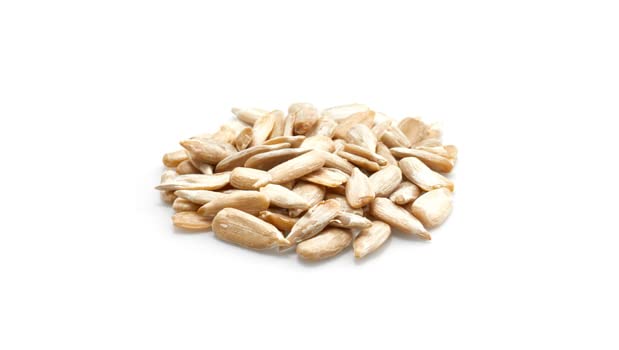 Yupik Organic Sunflower Seeds, No Shell, 2.2 lb (35.2 oz), Non-GMO, Vegan, Gluten-Free, Kosher, Raw Seeds, Salt-Free, Oil-Free, Source of Fiber & Iron, Healthy Snack, Ideal for Baking & Topping - Image 3