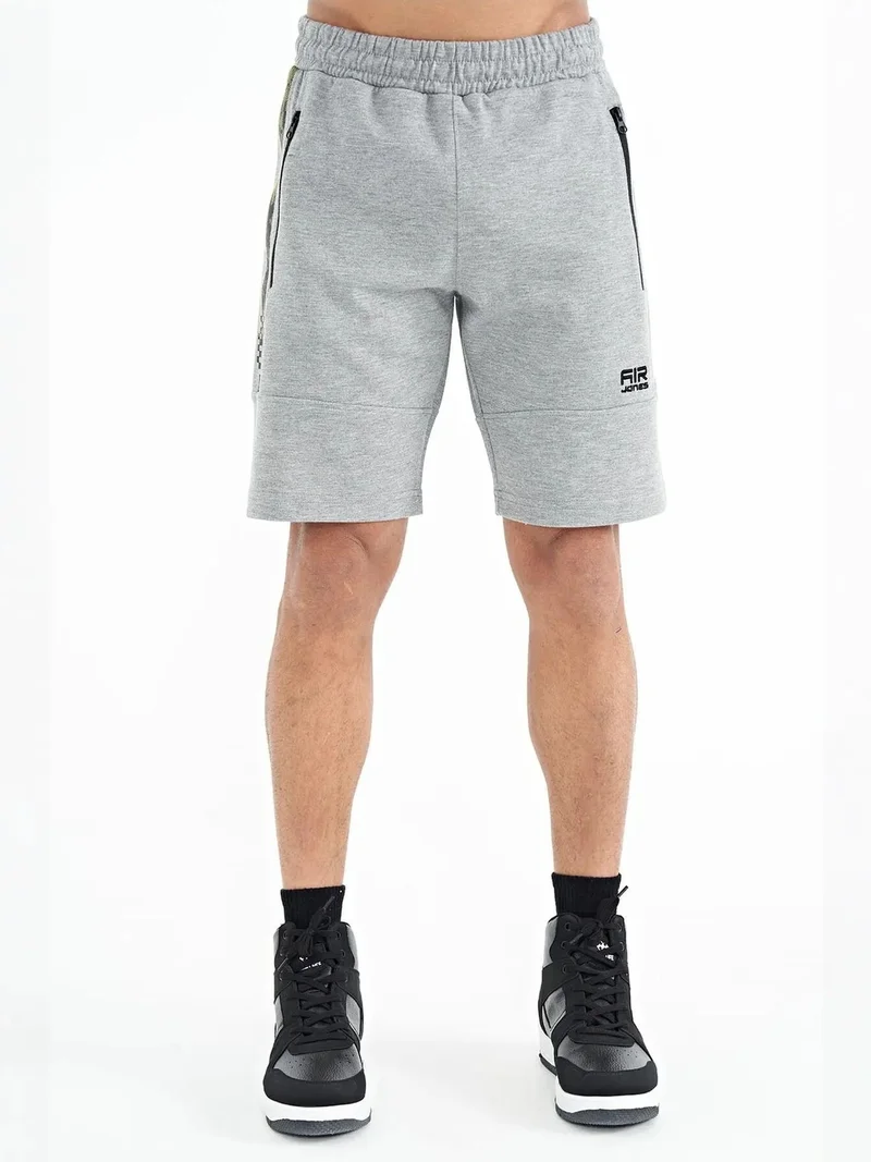 تومي لايف TOMMY Men's Solid Knit Sweat Shorts