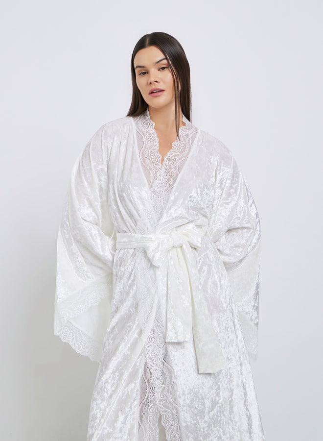 Styli Crushed Velvet Flared Sleeves Robe with Contrast Lace Trim - Image 2