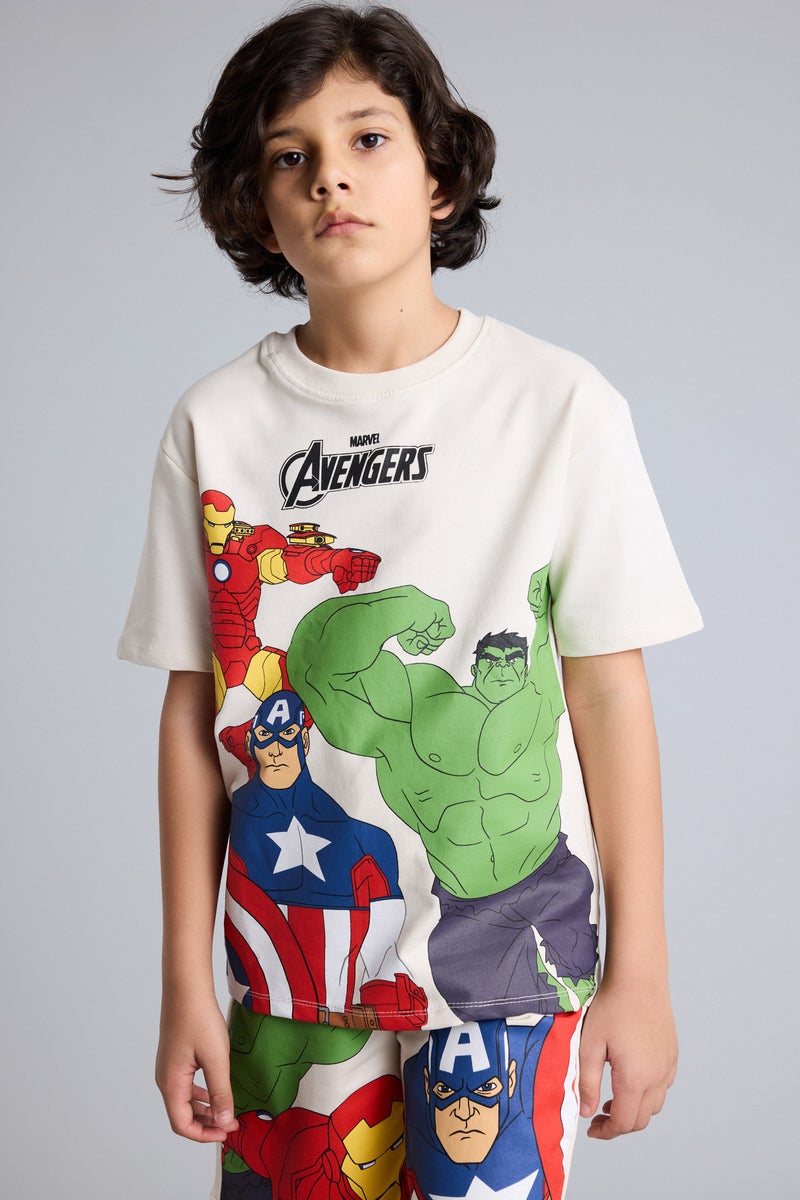 DeFacto Beige Boy 2 piece Regular Fit Avengers Set Casual - Image 3