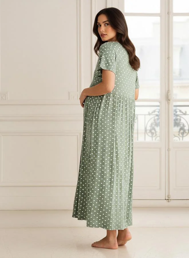 سبلاش فيڤ فستان حمل طويل بأكمام قصيرة وطبعة قلب