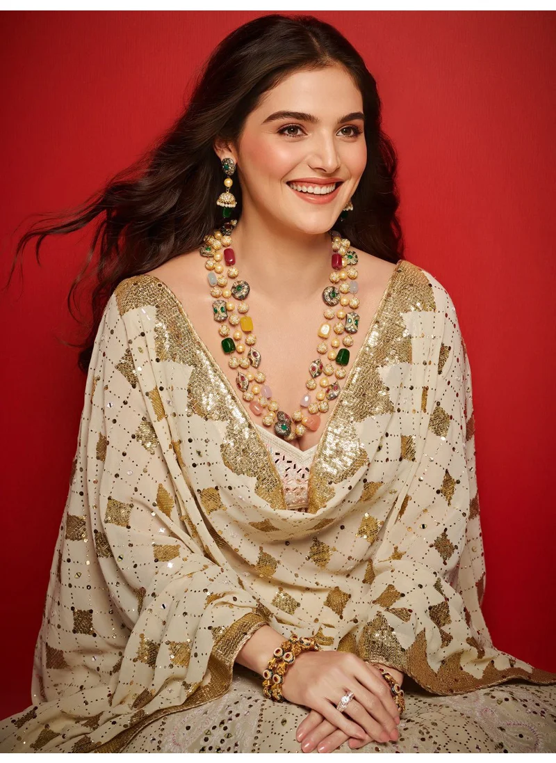 برياسي Kundan-Studded  Pearl-Beaded Tripal-Stranded Handcrafted Jewellery Set