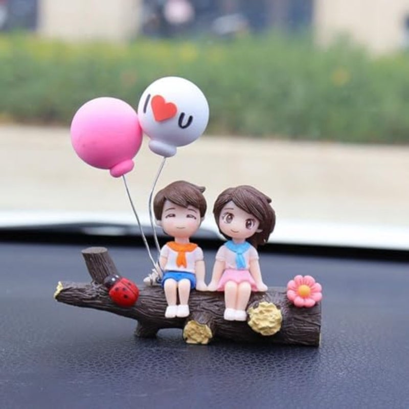 Cute Cartoon Car Decoration, Couple Ornaments, Car Dashboard Decorations Girl and Boy Ornament, Car Interior Resin Ornaments Suit, Dashboard Figurine Gifts for Automotive Ceiling Fans - Image 1