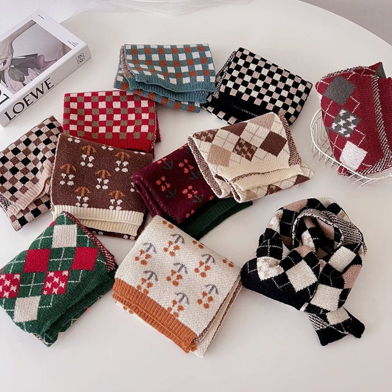 Knitted Children'S Scarf Korean Style Warm Plaid Baby Collar Fashion Boys And Girls Wool Scarf Fashion - Image 2