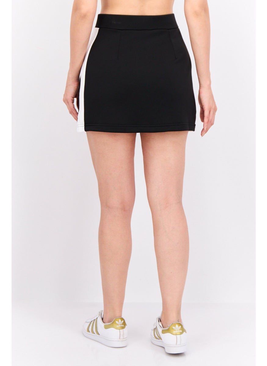 PUMA Women Sportswear Fit Classic T7 Outdoor Skirt, Black/White  - Image 3