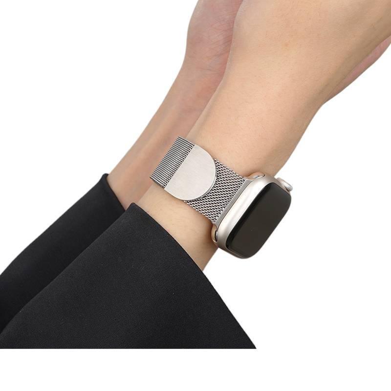 QX سوار ساعة ذكية سوار معدني من الستانلس ستيل متوافق مع Apple Watch / SE بملاءمة قابلة للتعديل وحزام بديل بتصميم معدني أنيق باللون فضي قابل للتعديل باللون الفضي - Image 3