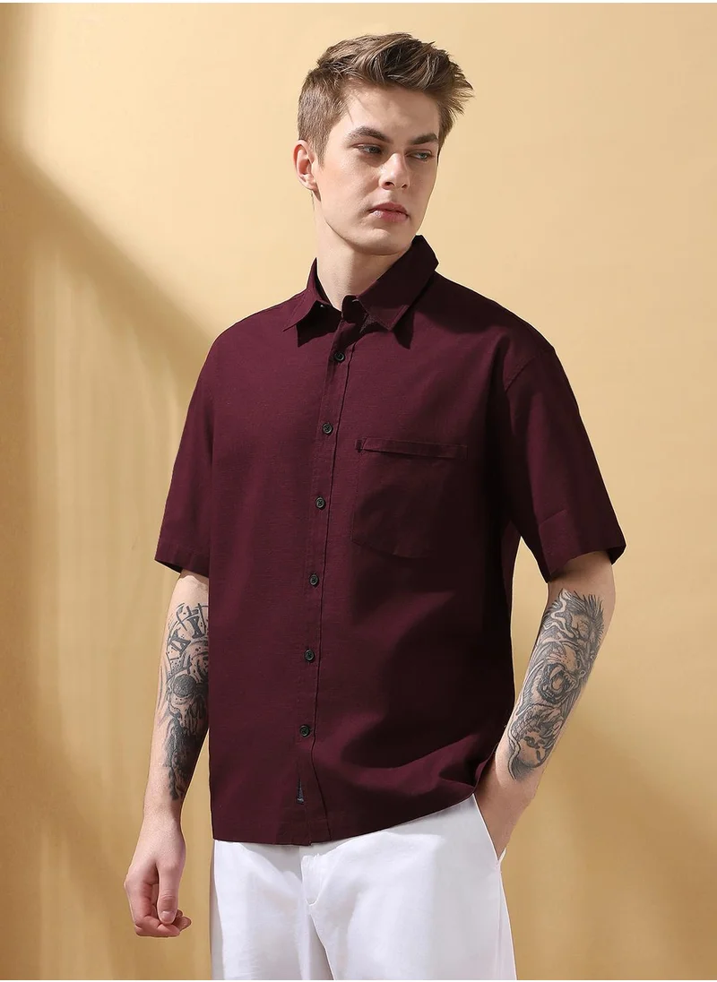 Dennis Lingo Relaxed Fit Wine 100% Cotton Textured Spread Collar Half Sleeve Shirts For Men