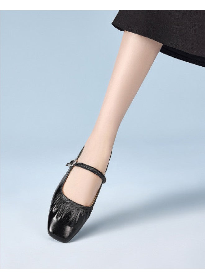 YEARCON صندل نسائي موضة صيف 2025 بأسلوب ريترو جديد من الجلد الأصلي، كعب سميك، حذاء مريح بفتحة مربعة ومجعد - Image 1