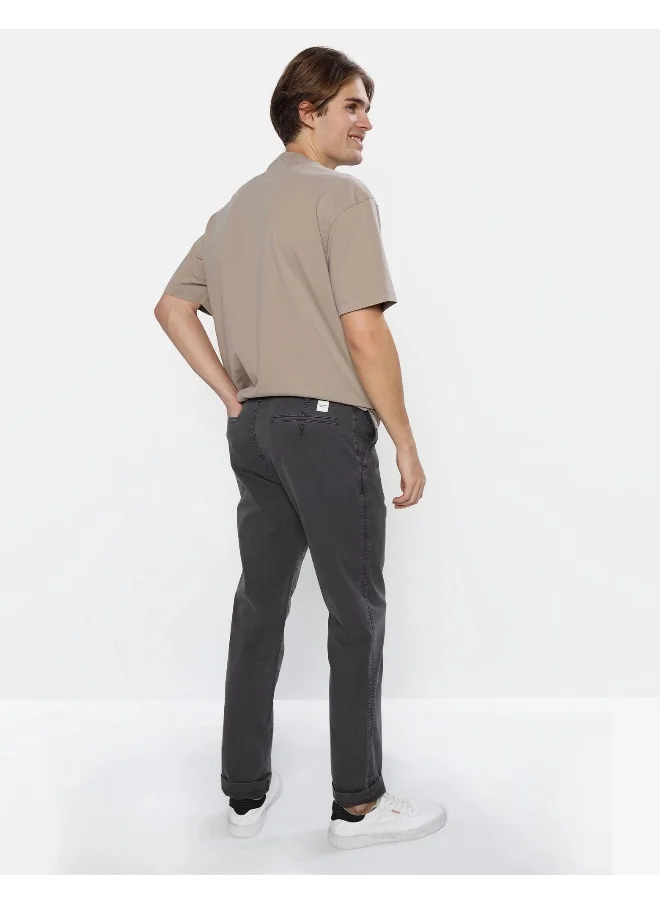 American Eagle Essential Straight Fit Chinos