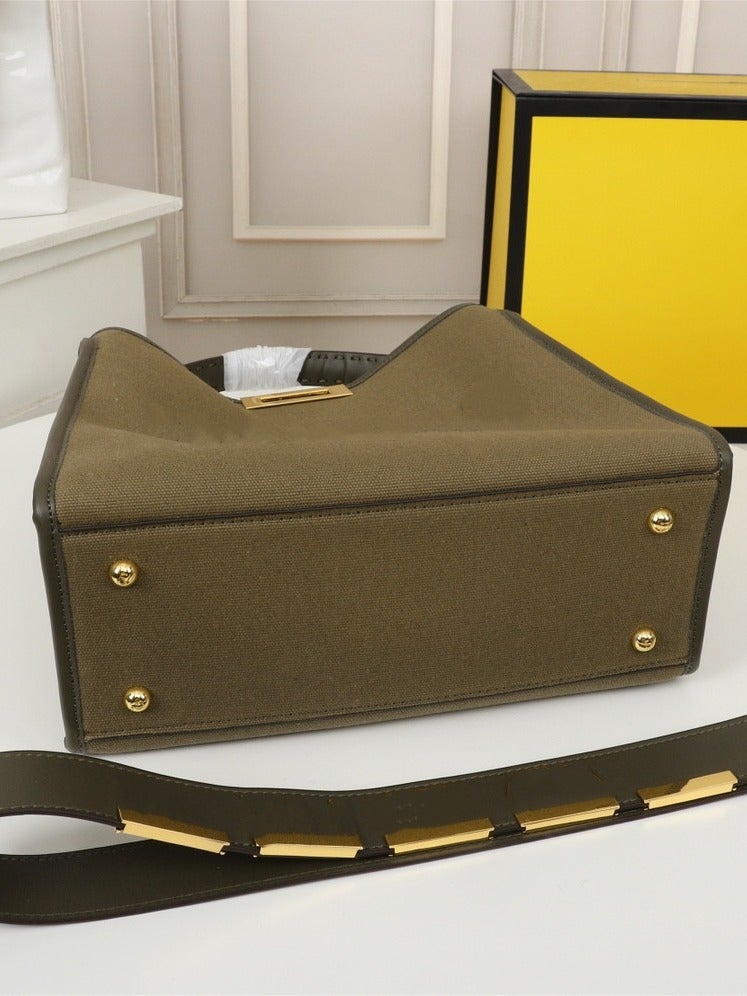 High-End Canvas Beach Bag Tote Bag Summer Versatile Satchel Work Clothing Large Capacity Crossbody Bag Trendy - Image 4
