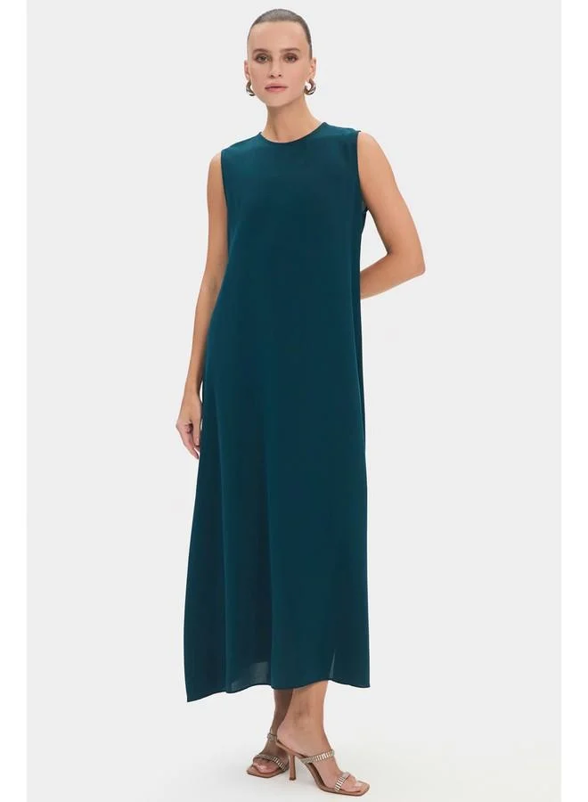 JUNE June Women Crew Neck Embroidered Waist Tie Detail Abaya Teal