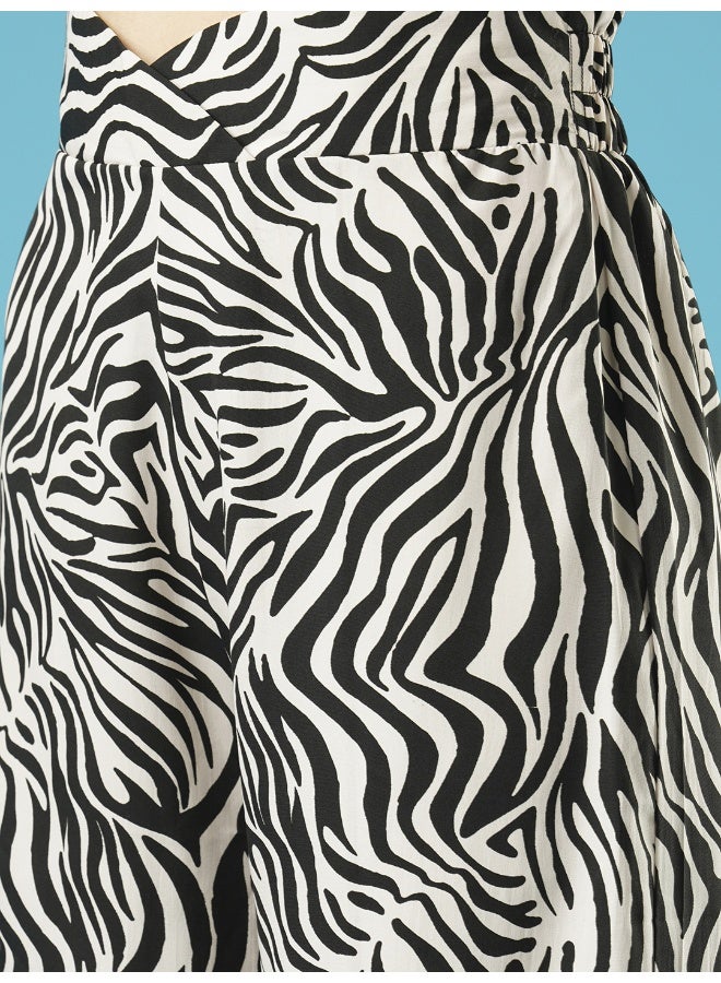 globus Globus Women Black & White Animal Printed Shoulder Straps Flutter Sleeves Crop Top & Trousers  - Image 5