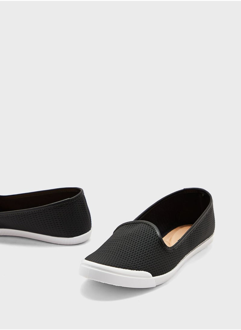 MOLECA - Meadow Slip Ons - Image 1