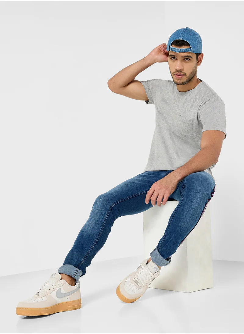 برايف سول Crew Neck Pocket T-Shirt