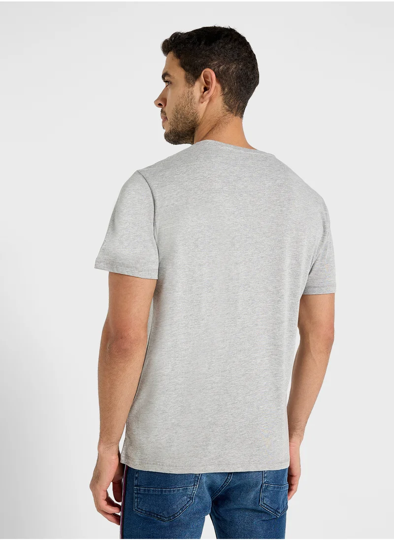 برايف سول Crew Neck Pocket T-Shirt