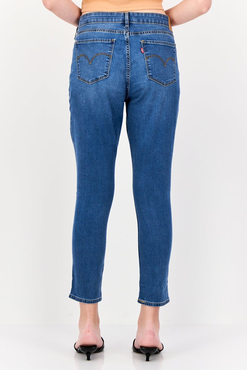 Levi's جينز ضيق للنساء، مغسول، أزرق متوسط - Image 3