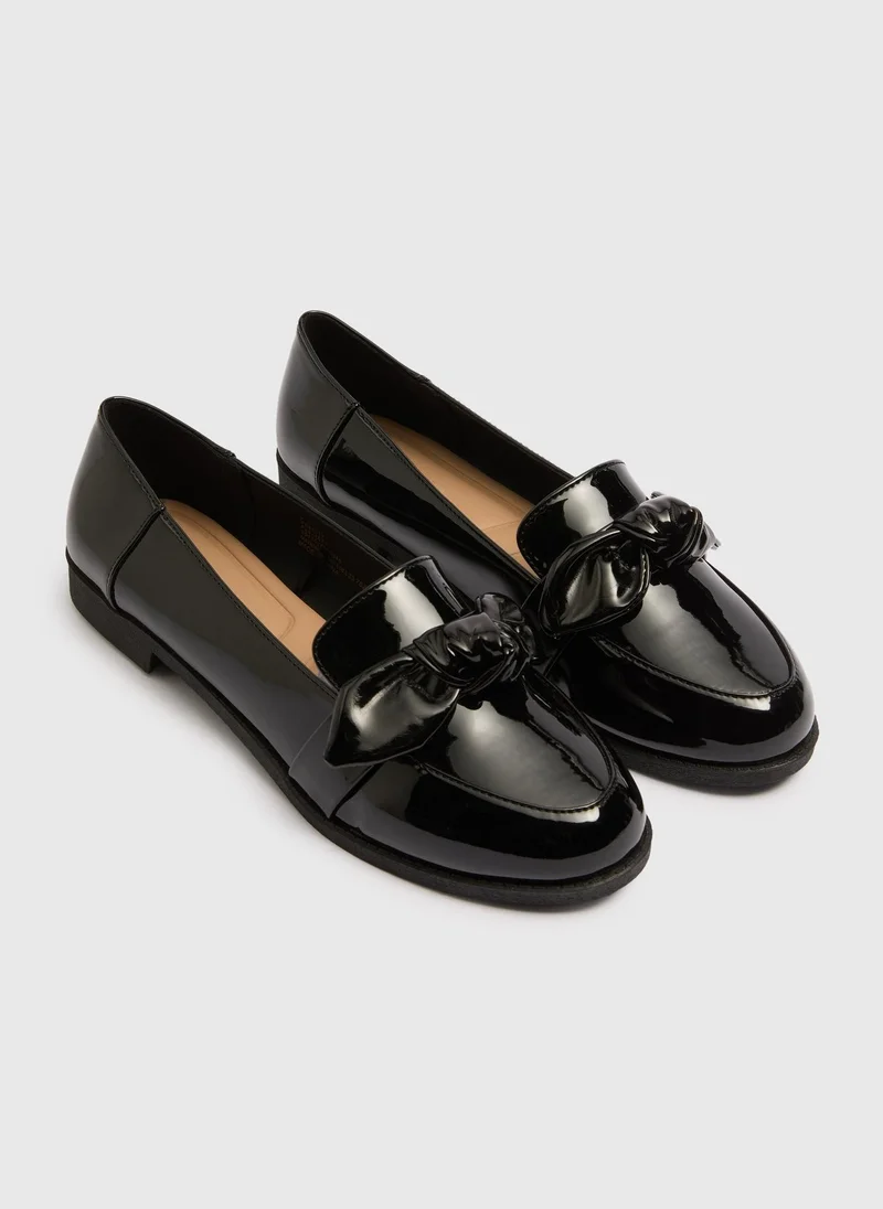 ماتلان Black Patent Bow Loafers
