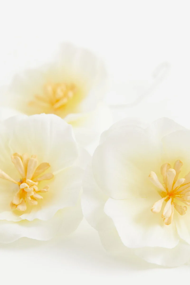 H&M 3-Pack Flower Decorations
