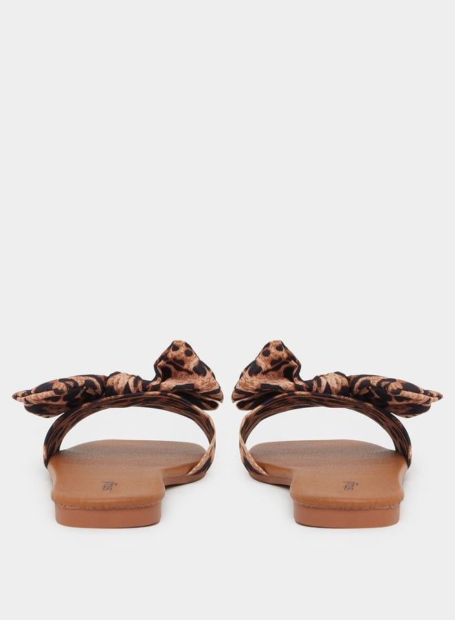 ستايلي صنادل مسطحة مزينة بفيونكة مطبوعة - Image 5