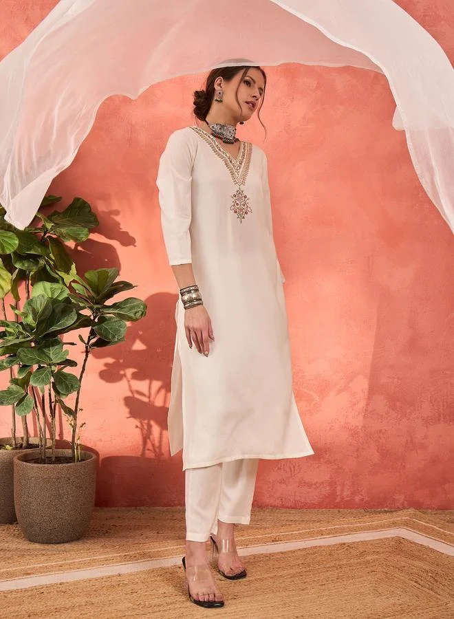 SASSAFRAS SASSAFRAS White Rayon Embroidered Kurta with Pencil Pants and Dupatta Set