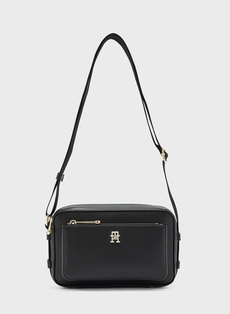 TOMMY HILFIGER Spring Flap Over Crossbody Bag