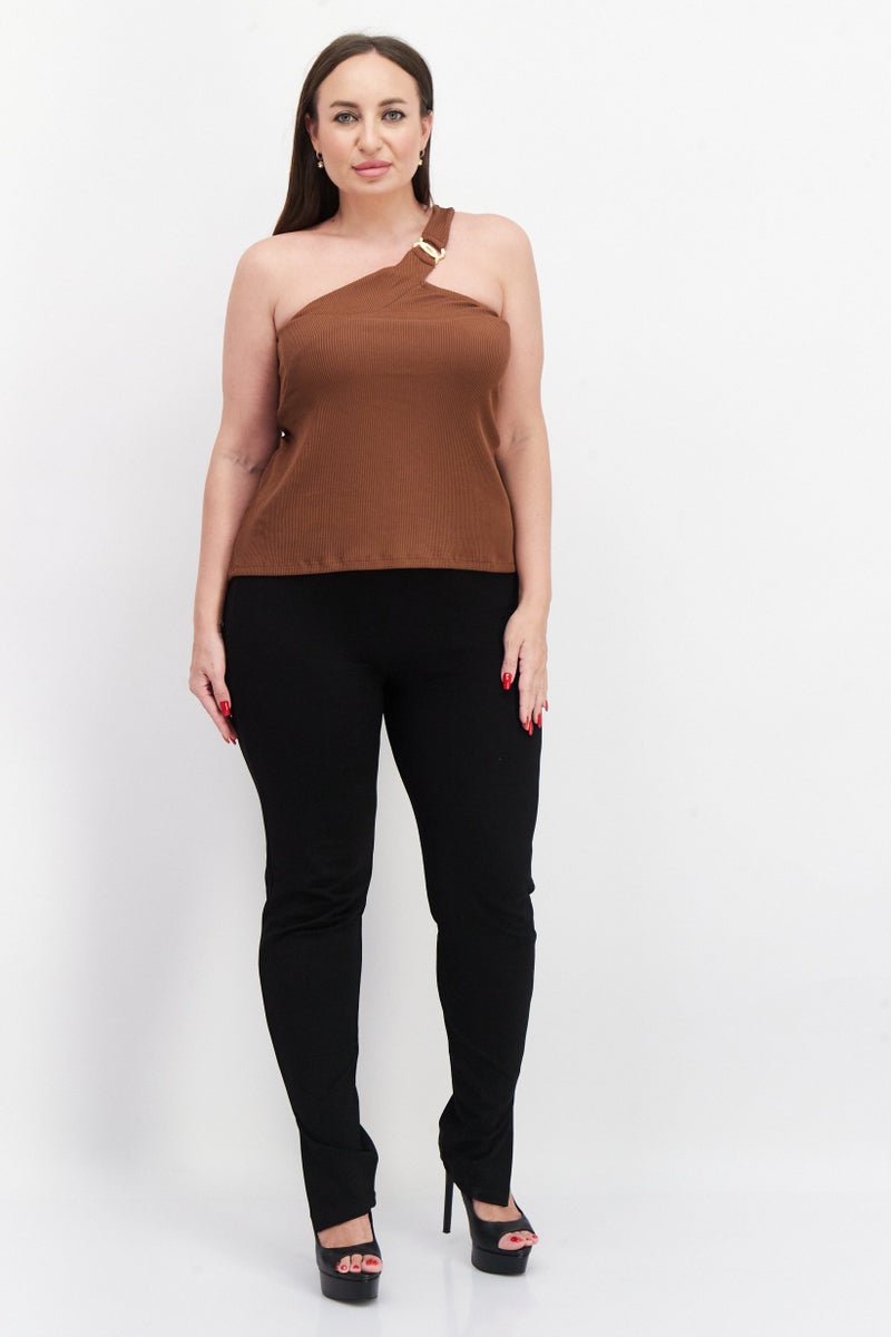 RIVER ISLAND بلوزة نسائية كبيرة الحجم ذات رقبة غير متساوية على كتف واحد، بني - Image 2