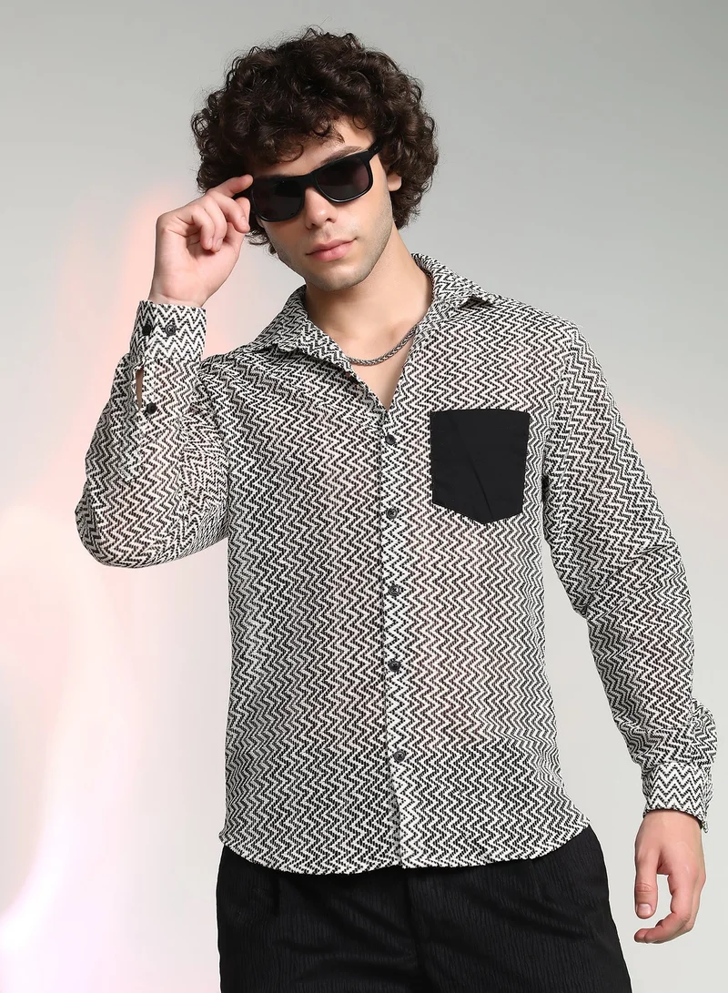 كامبوس سوترا Men's Onyx Black & Cream White Zig-Zag Block Shirt For Casual Wear | Spread Collar | Long Cuffed Sleeves | Button Closure | Shirt Crafted With Comfort Fit For Everyday Wear