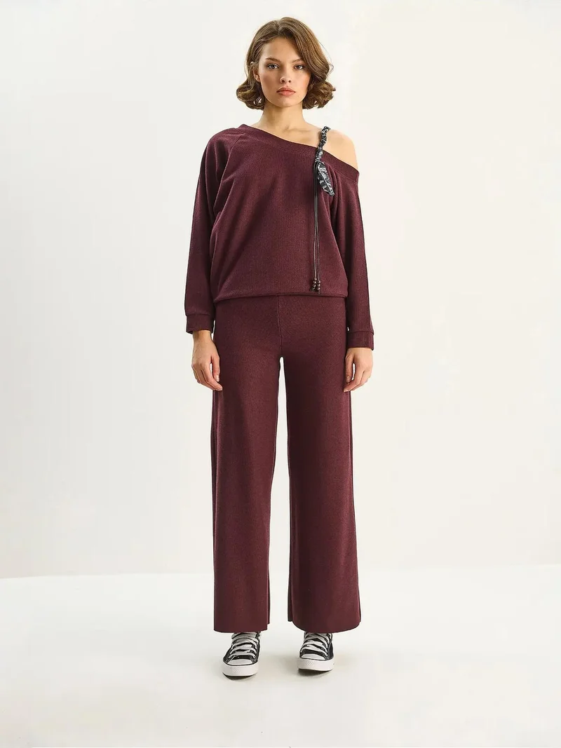 Bianco Lucci LUCCI Knitwear Accesiory Detailed Two-Piece Set