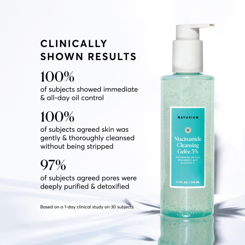 NATURIUM جل التنظيف Naturium Niacinamide بنسبة 3% بالإضافة إلى حمض الهيالورونيك وفيتامين C، غسول لطيف وناعم للوجه، 7.1 أونصة - Image 3
