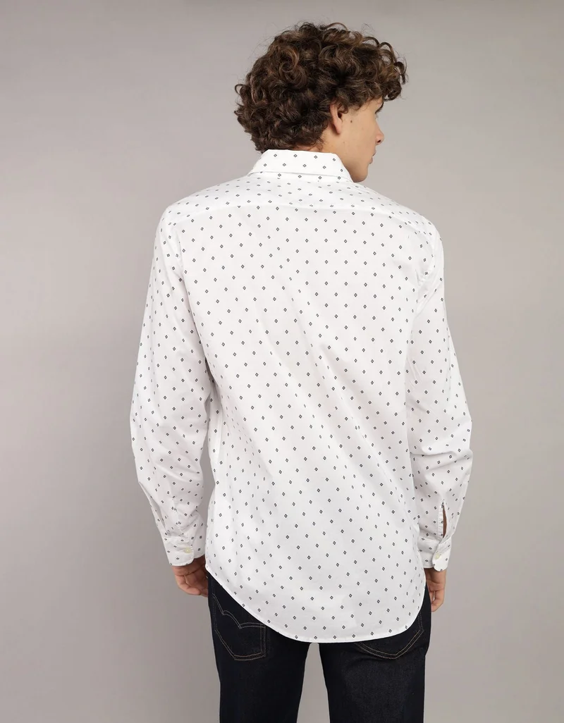 امريكان ايجل قميص للارتداء اليومي بقصة سلِم وأزرار مزين بطبعة