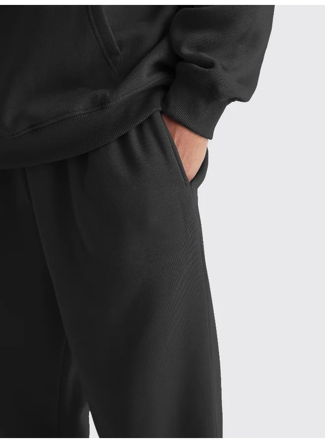 مانياك Maniac Men Solid Black Hooded Neck Sweatshirt and Jogger Cotton Loopknit Fleece Co-Ords