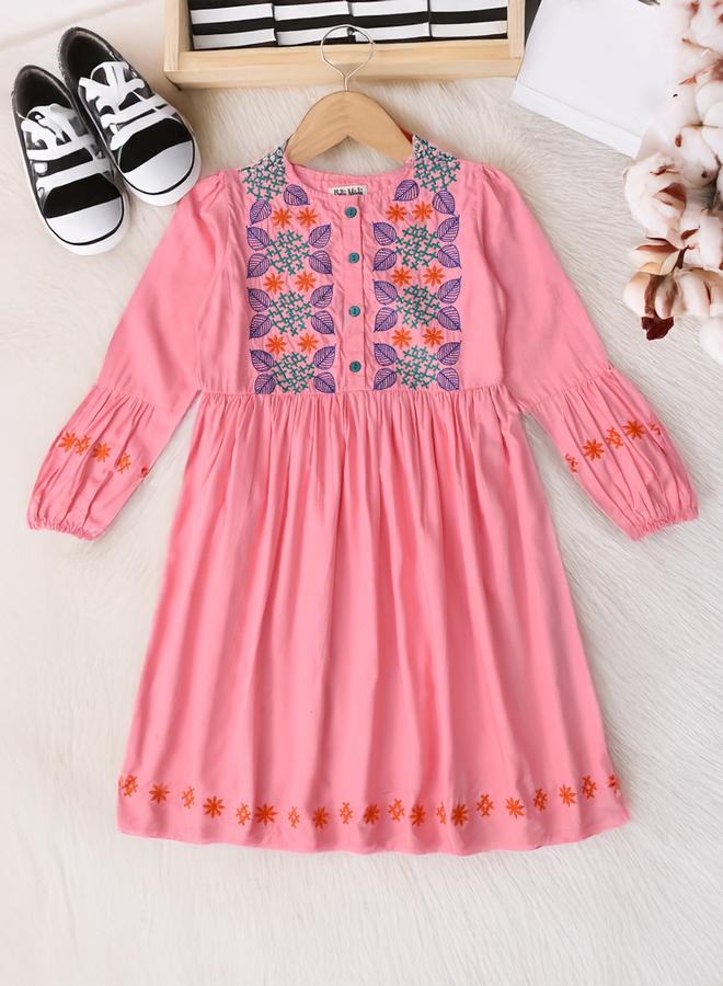 بيلا مودا فستان طويل مطرز - Image 1