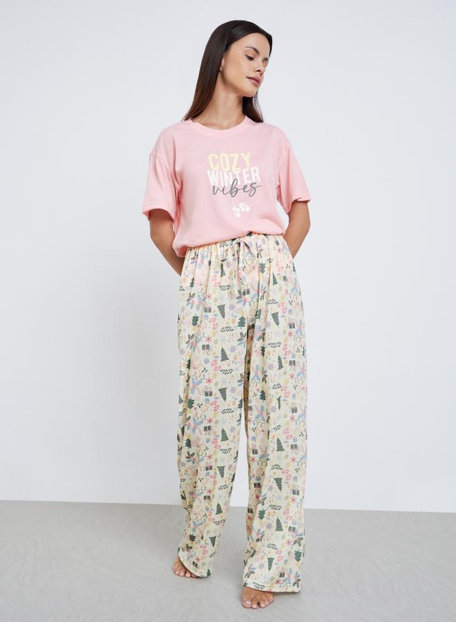 ستايلي طقم بيجاما من بنطال وتيشيرت بأكتاف منخفضة - Image 3