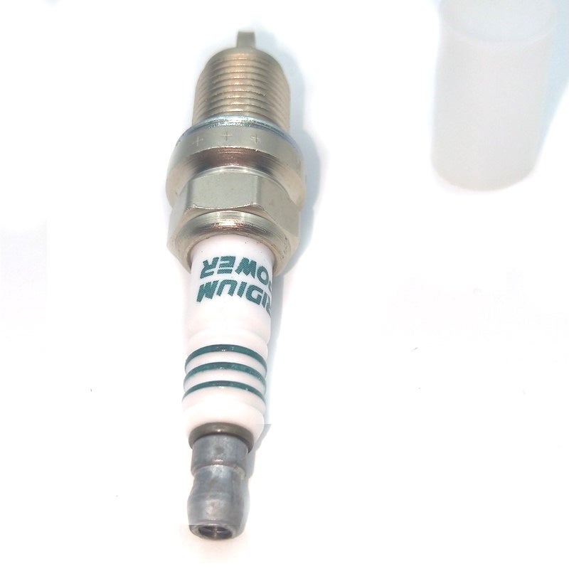 Generic DENSO IK20 5304 Spark Plugs for Auto Ignition 