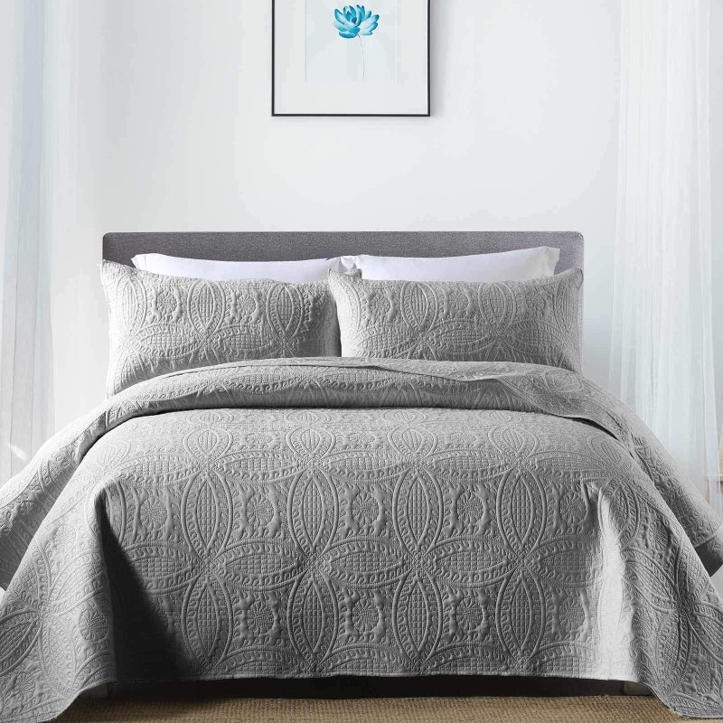 Boryard 3Piece King Quilt Set Lightweight Soft Bedspread 104x90 inches with 2 Pillow Shams 20x36 inches Grey